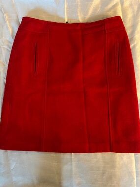 Talbots Red Mini Skirt wool blend  Front pockets size 8 lined